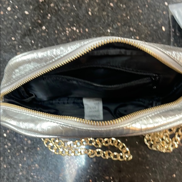 Victoria Secret Crossbody Bag with Gold Chain - Picture 3 of 8